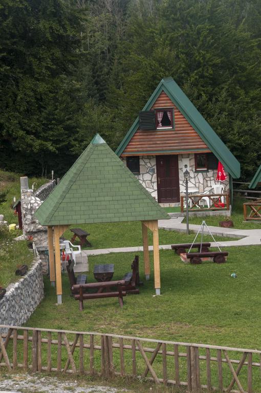 Durmitor Bungalows Жабляк Экстерьер фото