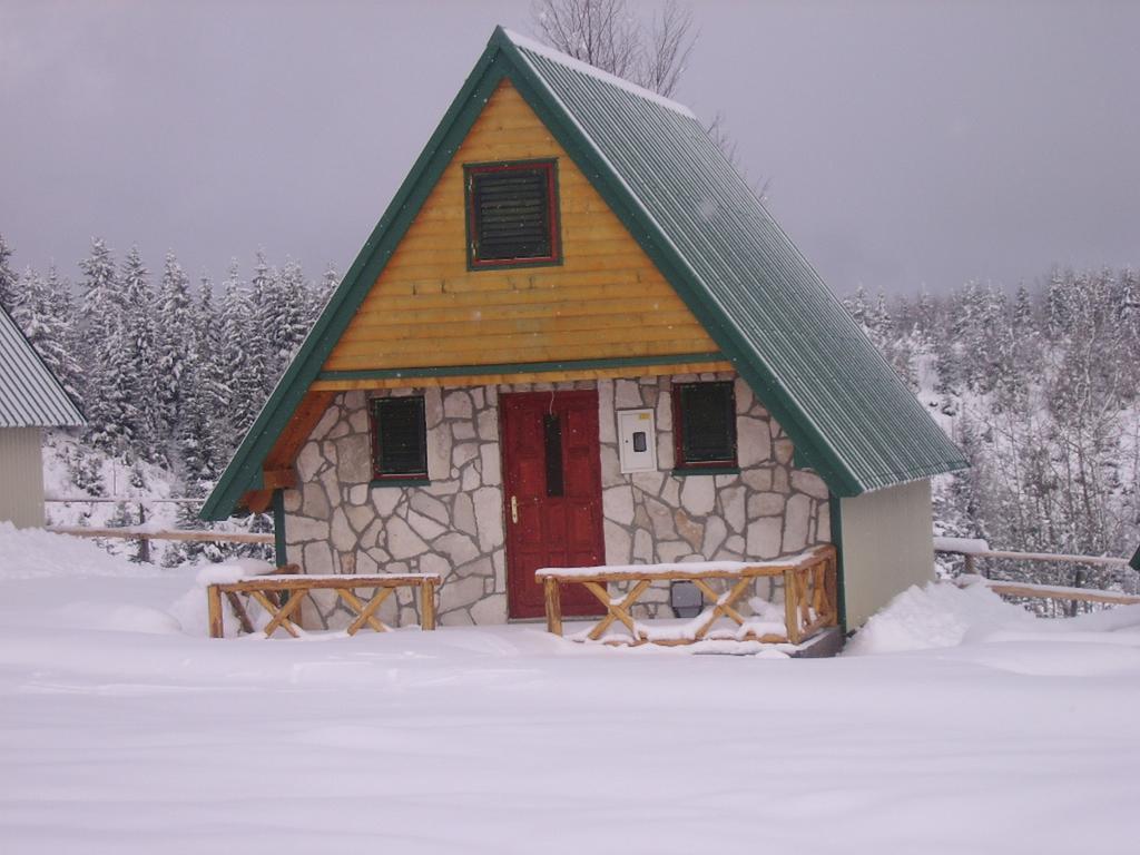 Durmitor Bungalows Жабляк Экстерьер фото